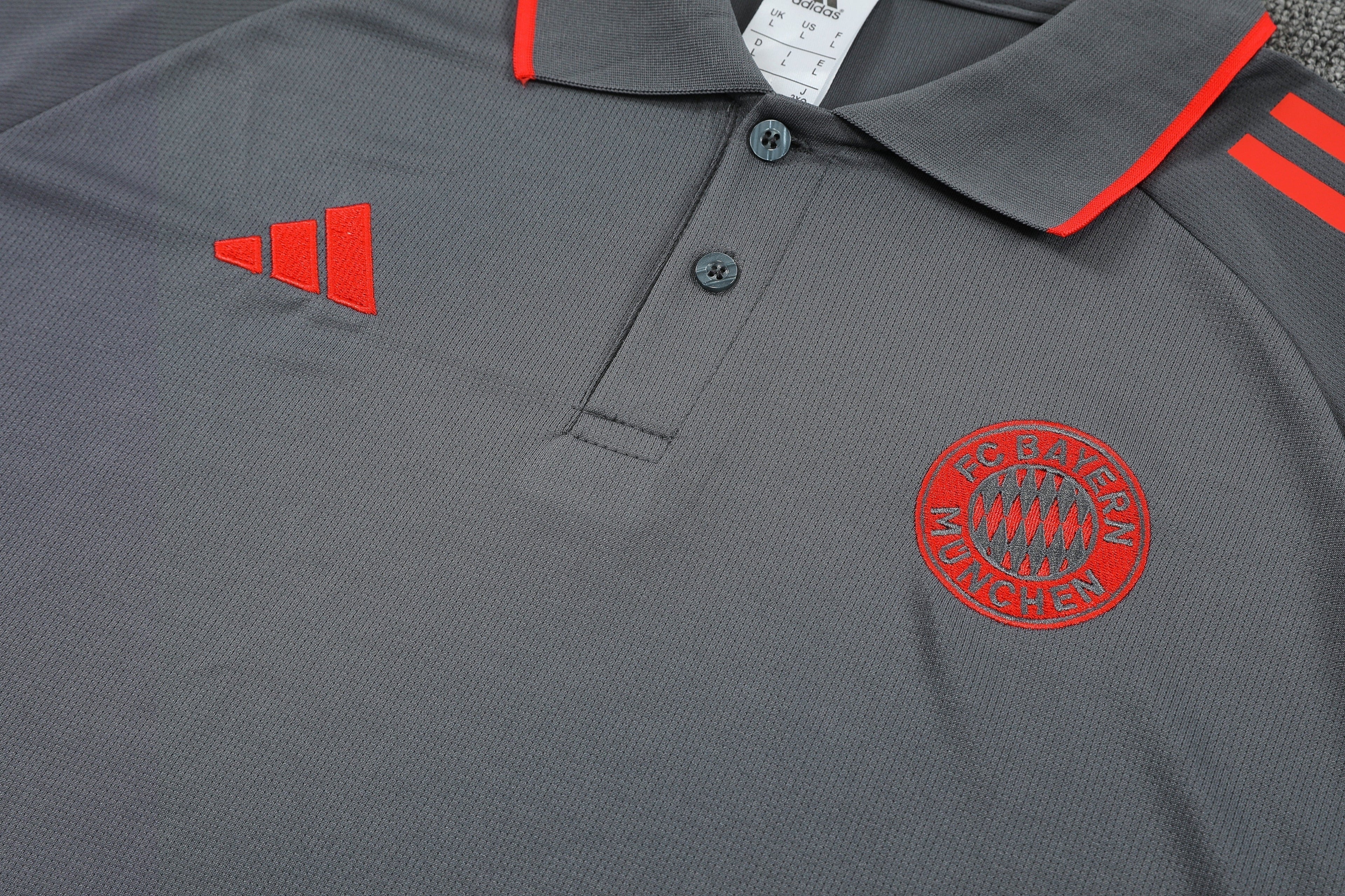Conjunto Polo Bayern Múnich 2025/26