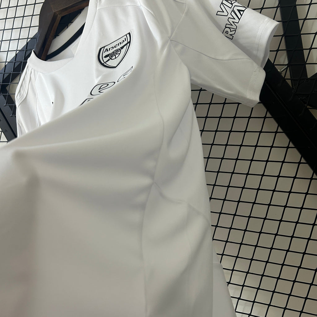 Camiseta do Arsenal Edición Especial 25/26