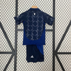 Camiseta y Pantalones para niños Manchester United Away 24/25