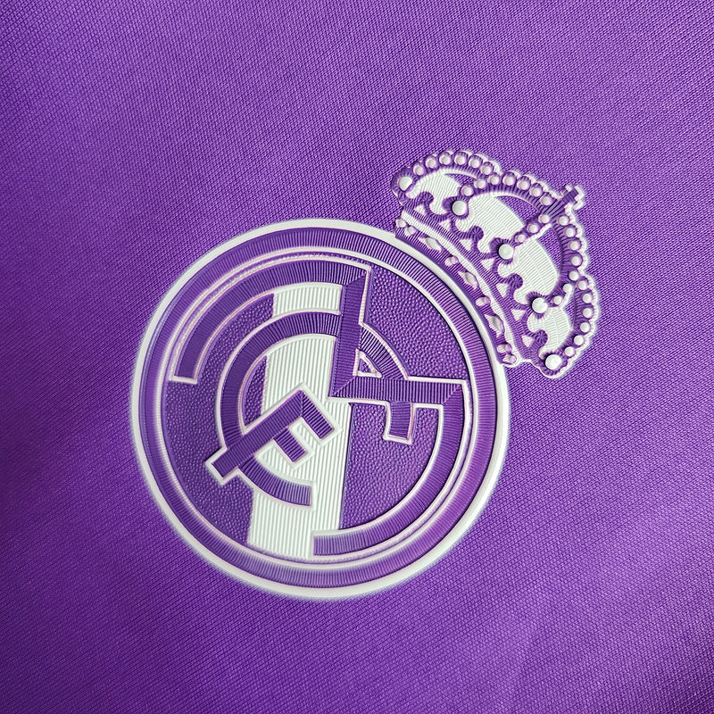 Camiseta Retro Real Madrid Away 2017 - Con Parches