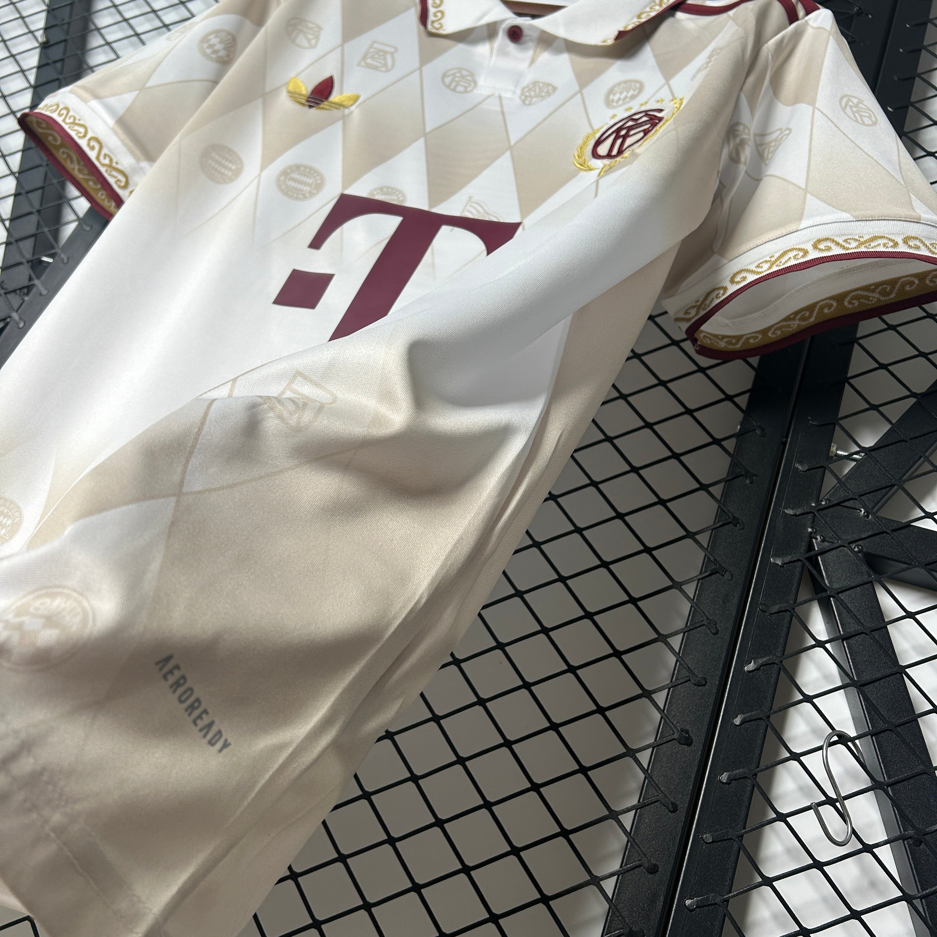 Camiseta Bayern de Múnich Edición Especial 25/26