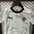 Camiseta y Pantalones para niños Portugal 25/26