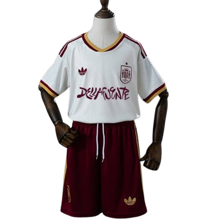 Camiseta y Pantalones para niños España x Dellafuente 2026/27