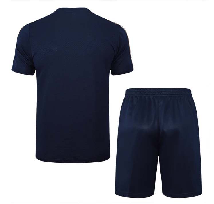 Camiseta y Pantalón corto de entrenamiento para niños Juventus 25/26