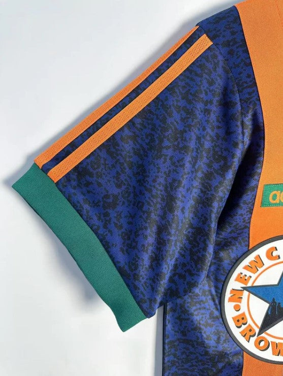 Camiseta Newcastle Retro 1996