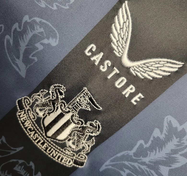 Camiseta Newcastle 130 Años - 2022