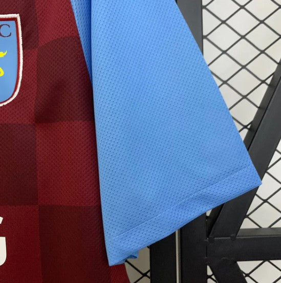 Camiseta Aston Villa Retro 2011