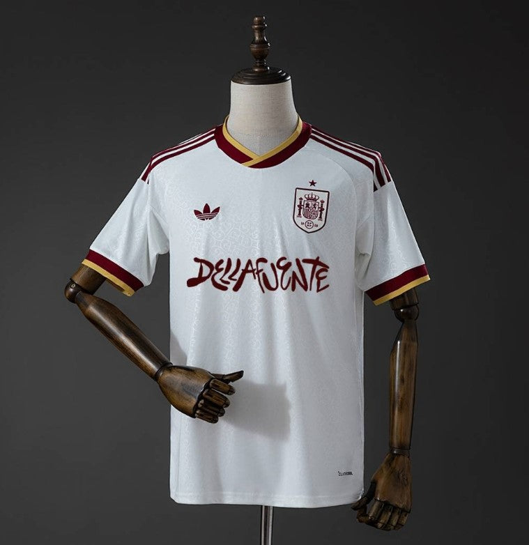 Camiseta España x Dellafuente 2026/27
