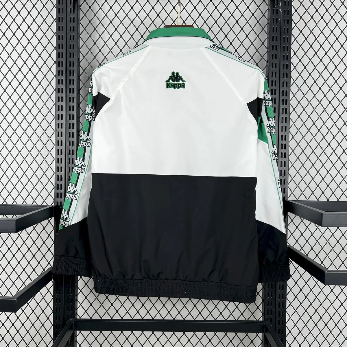 Chaqueta impermeable Real Betis 25/26