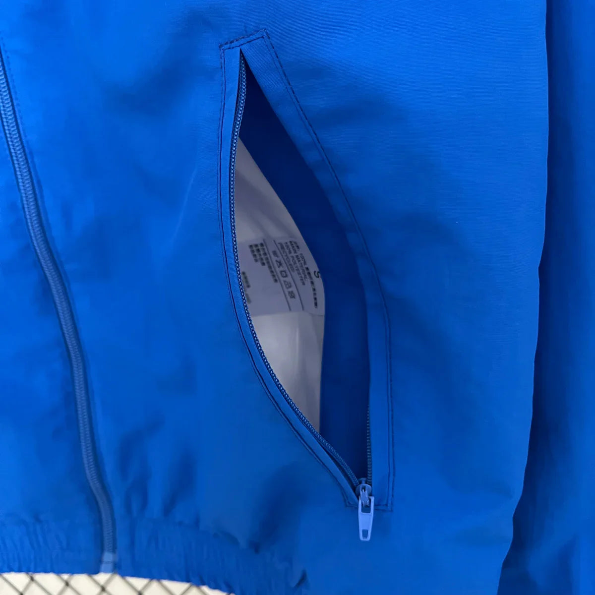 Chaqueta impermeable reversible Francia 2025