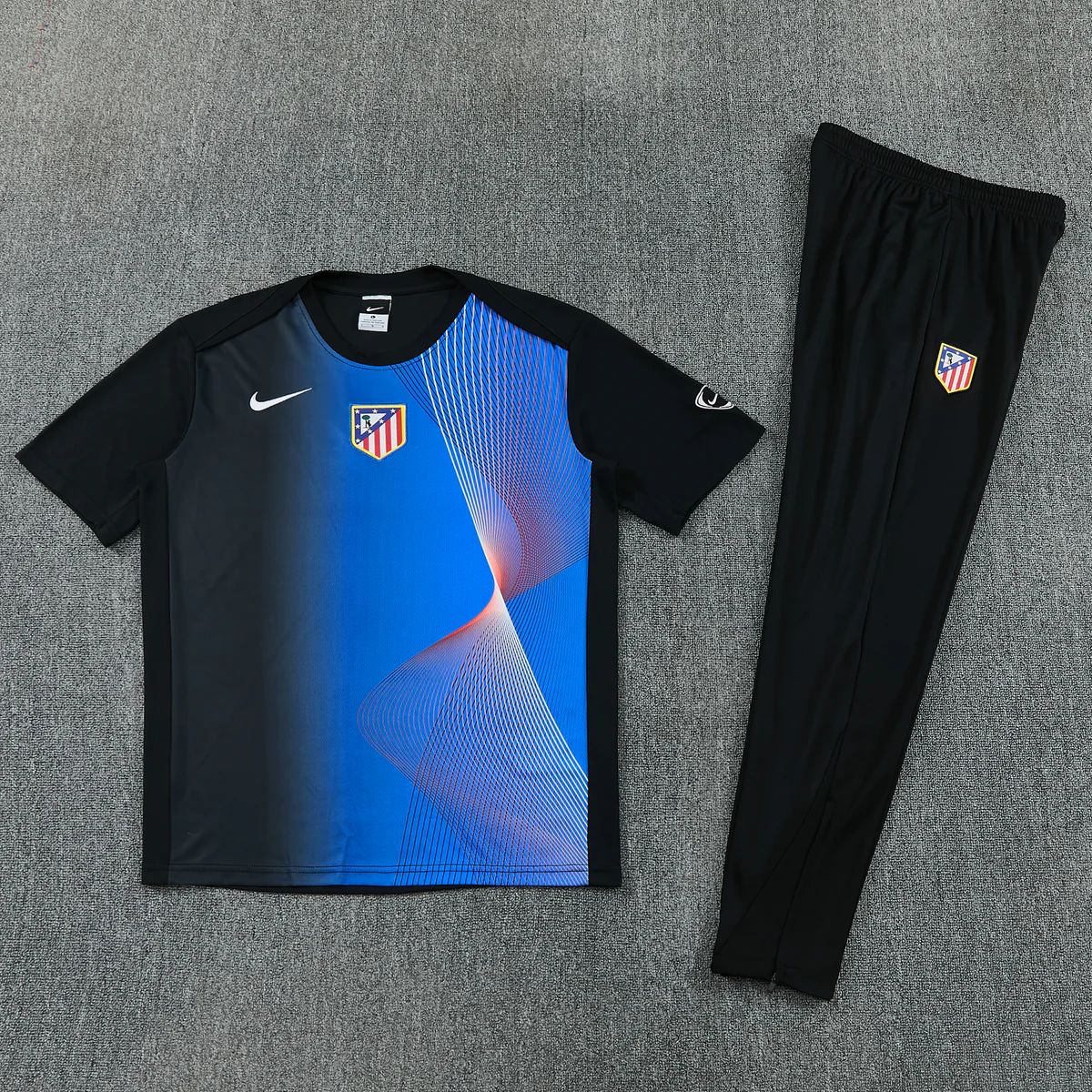 Conjunto Atletico de Madrid 26/27