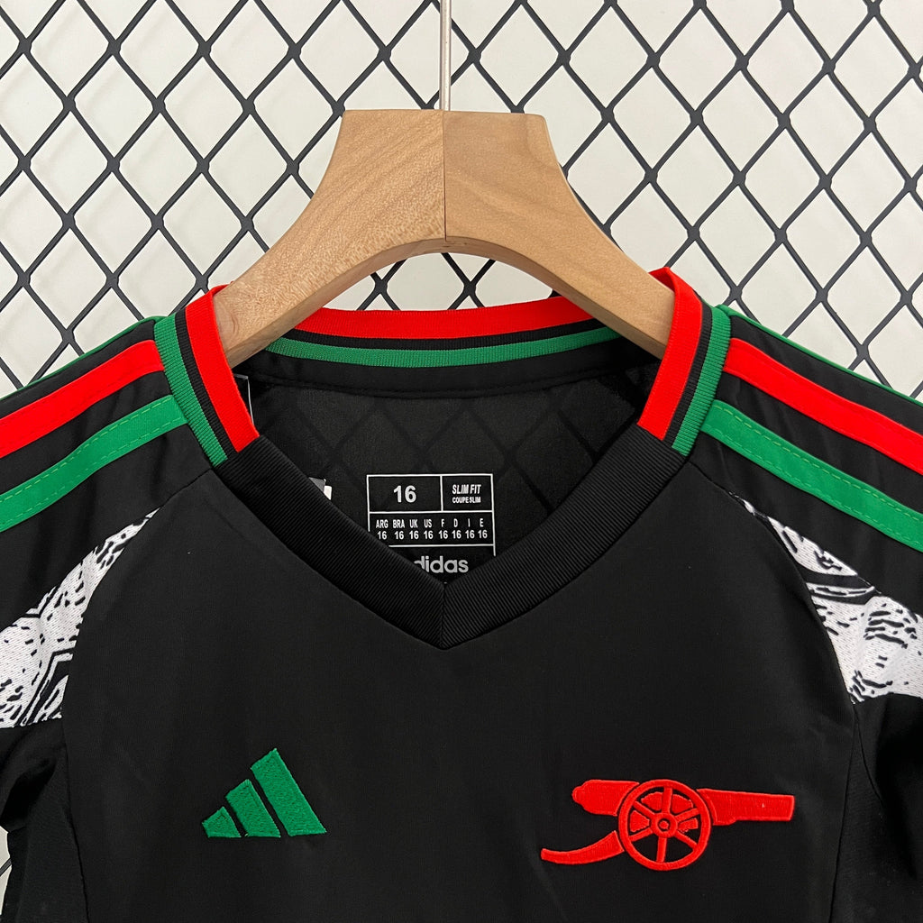 Camiseta y Pantalones para niños Arsenal Away 24/25