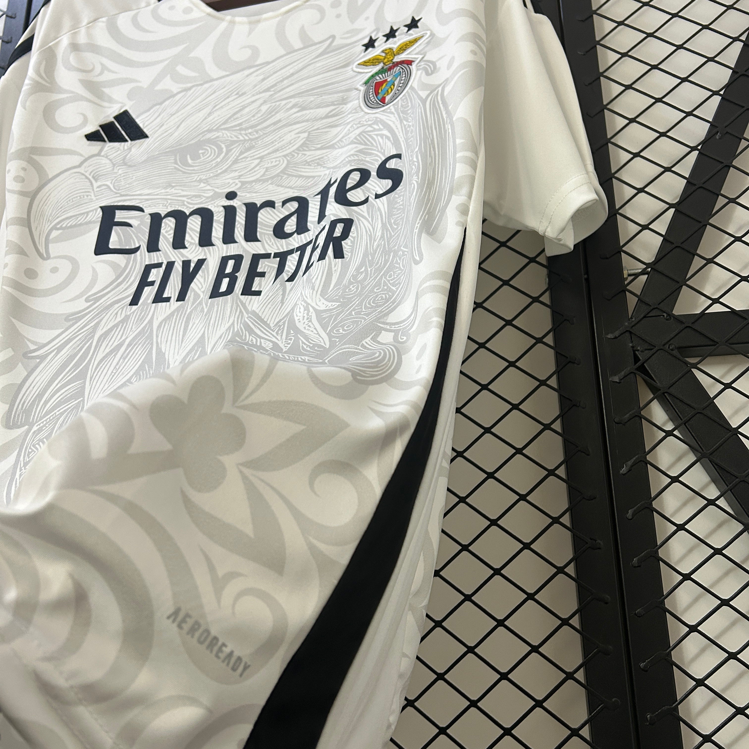 Camiseta Benfica Entrenamiento 25/26
