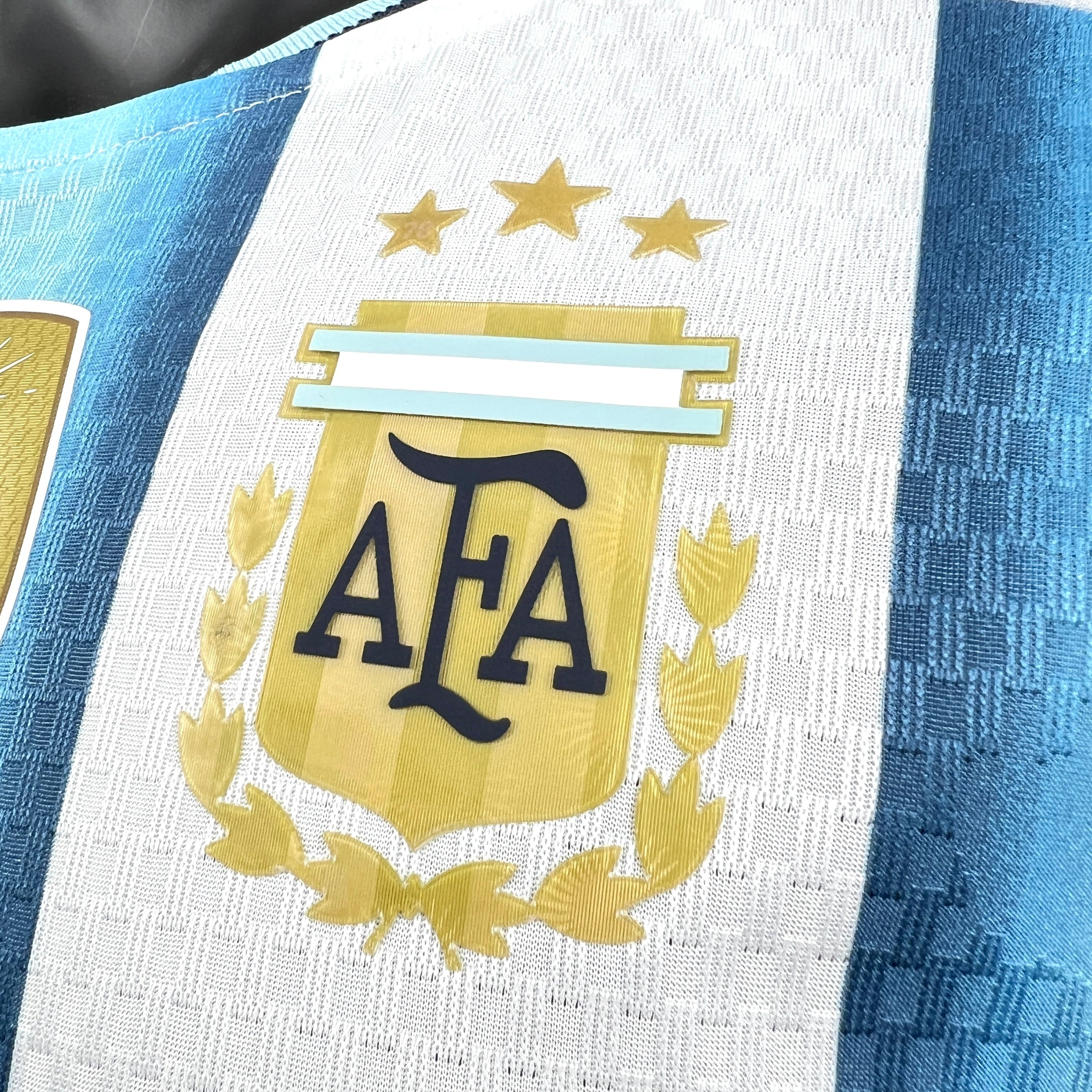 Camiseta Argentina Home Jugador 2026/27 - Con Parche de Campeón del Mundo